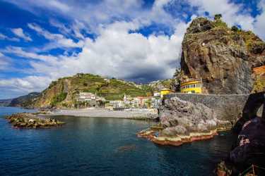 Verona till Funchal - Billiga buss, tåg, flyg | Vivanoda